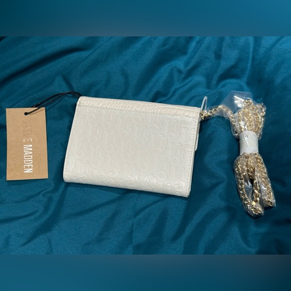 ✨NWT✨ Steve Madden Women's Bivan-6 Wallet On A String - Picture 8 of 11